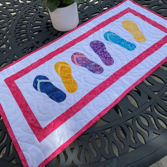 Week 4 - Flip Flop Hop Runner Quilt Along - Tour de Fabric